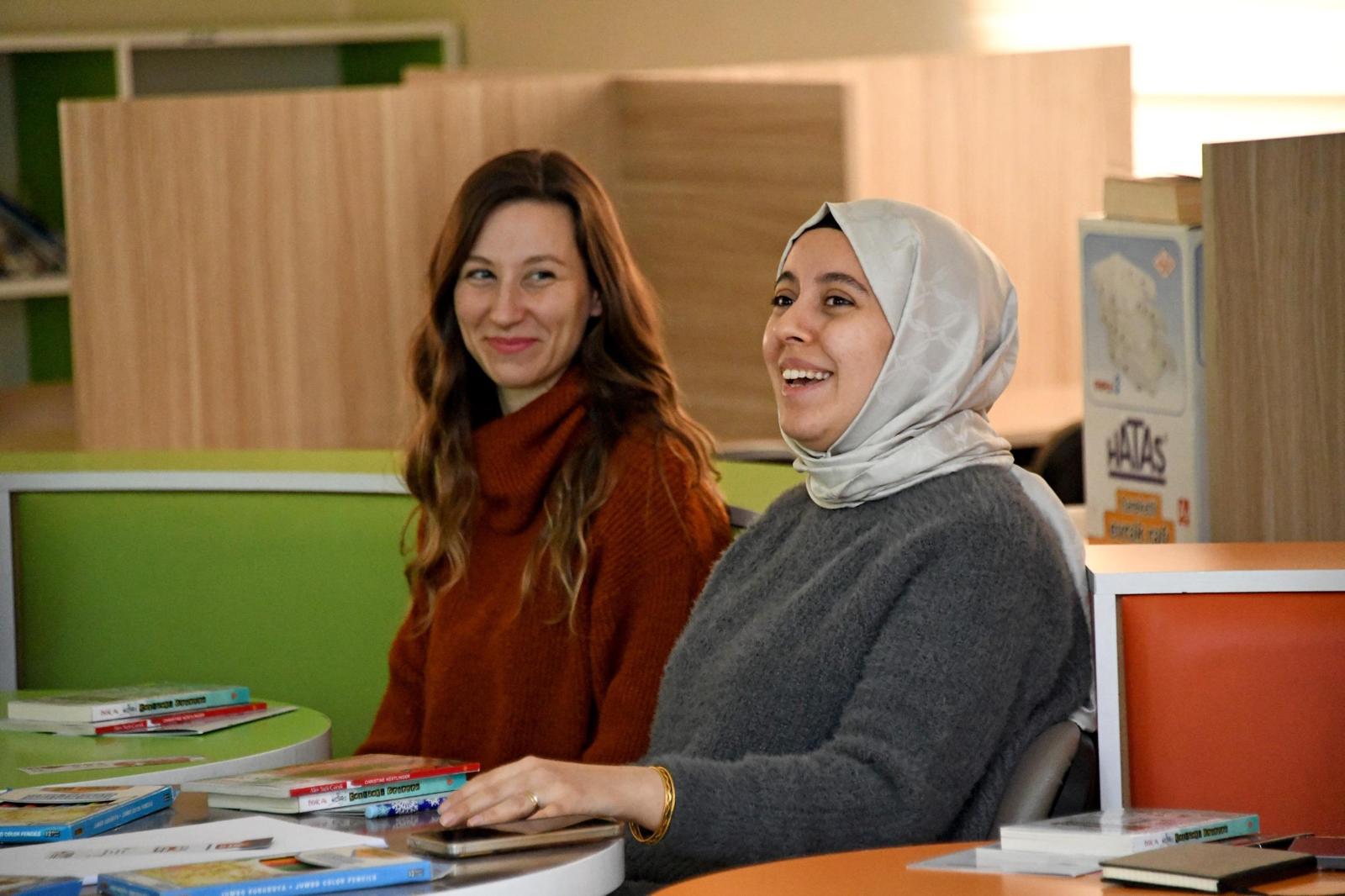 Yetişkinlerle Çocuk Kitaplarına Bakış Atölyesi (4)