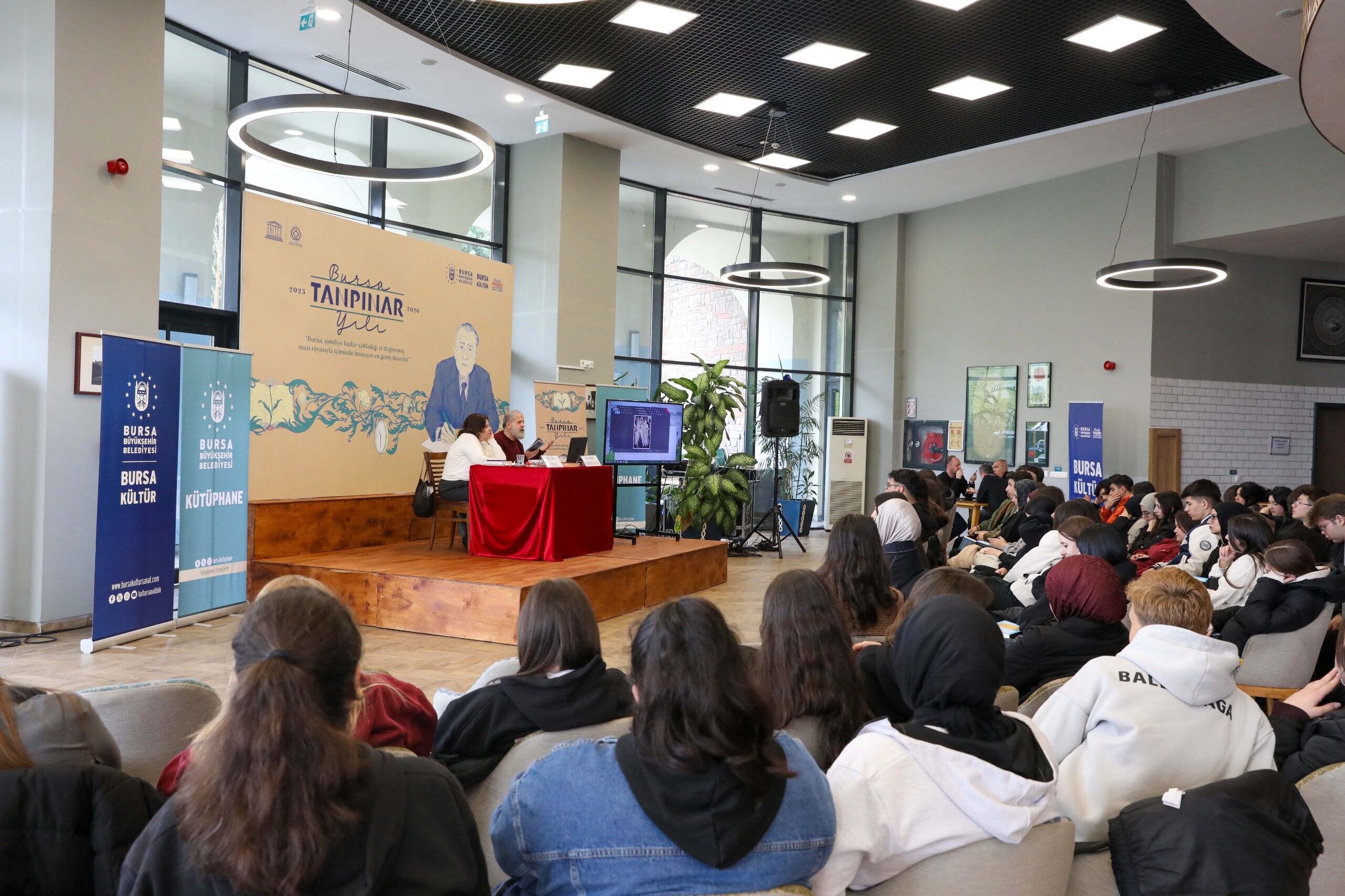 37039 M T Y5 Y2 E3 M W 4