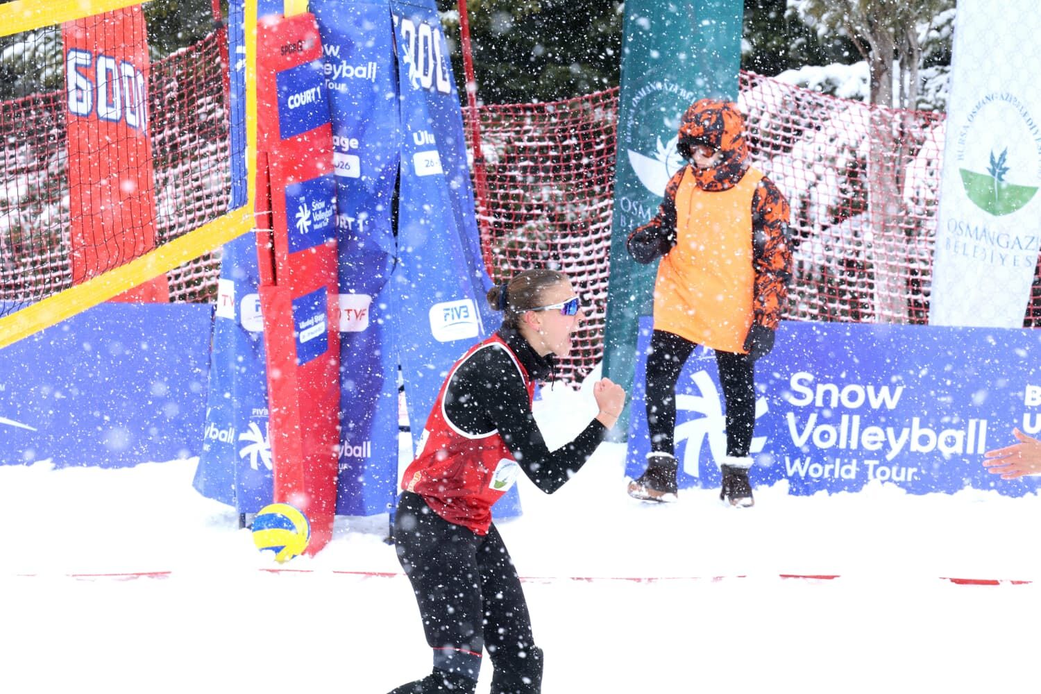 Kar Voleybolu (20)