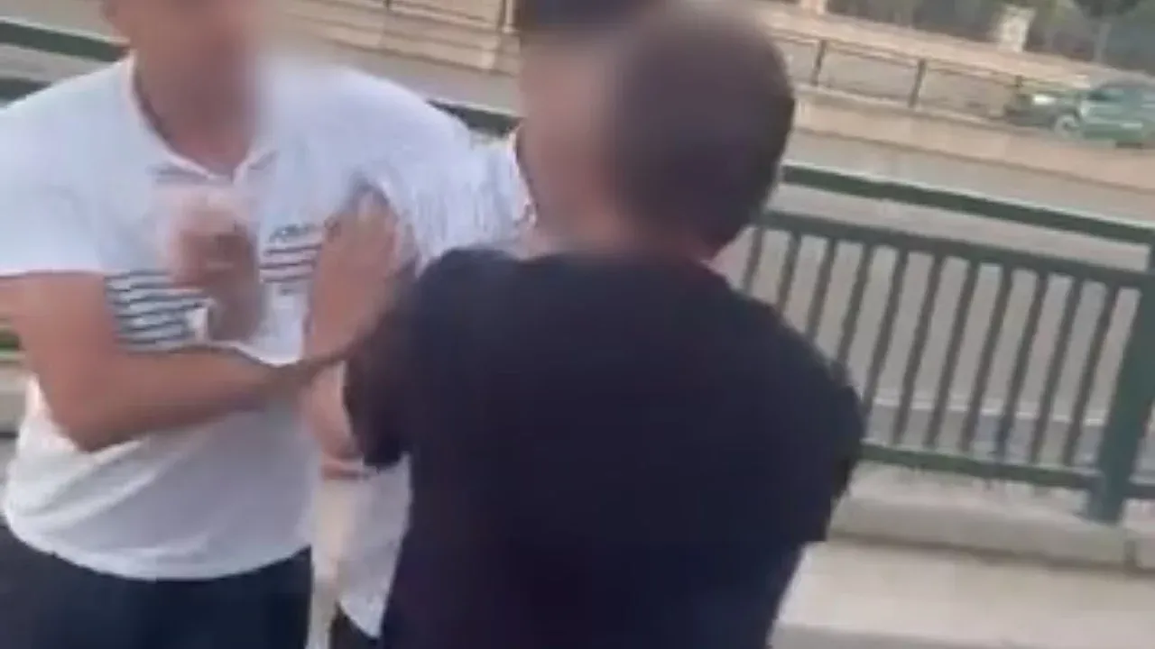Bursa'da ulaşım krizi! Minibüs şoförlerinin kavgası pes dedirtti
