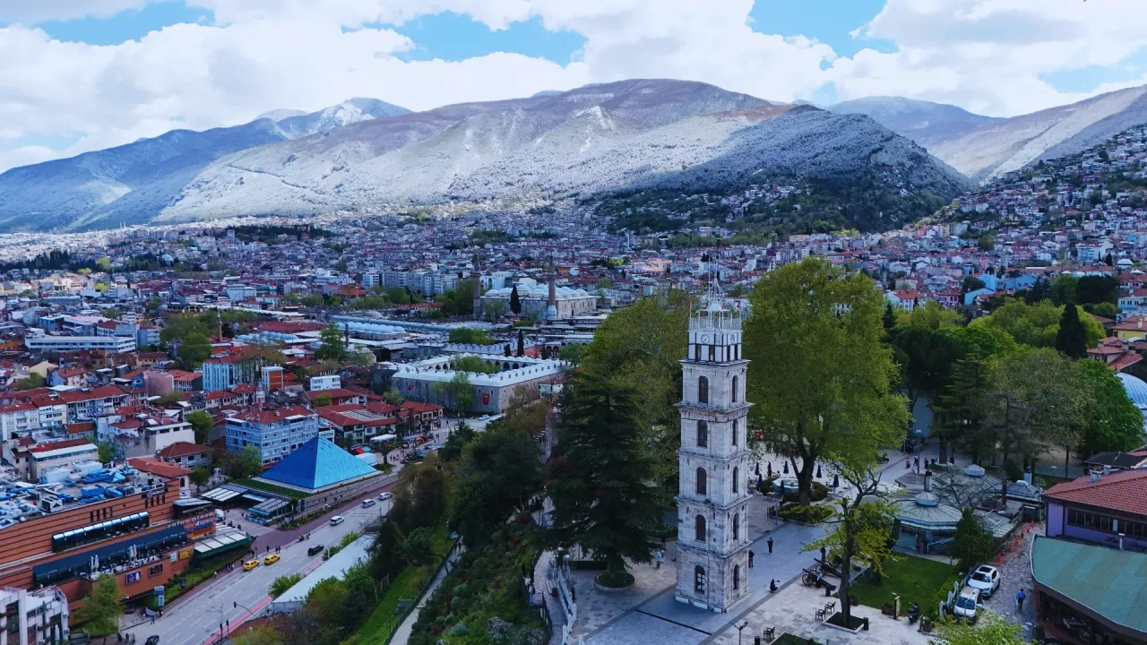 Bursa'nın  merkezinde kritik değişiklik! Yeni imar planları askıya çıktı