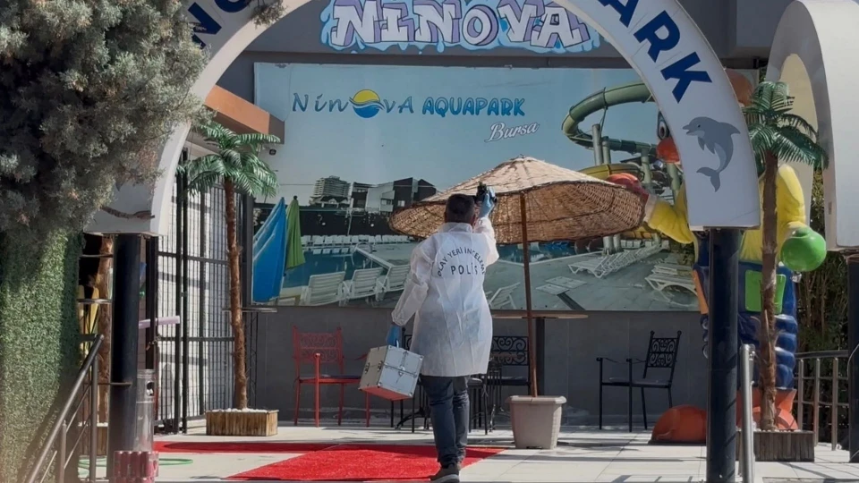 16 yaşındaki görevli 10 metreden düştü