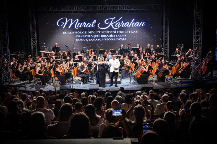 64 Uluslararasi Bursa Festivali Gorkemli Konserle Basladi Bursa Hayat Gazetesi 4 1784699701 155 X750