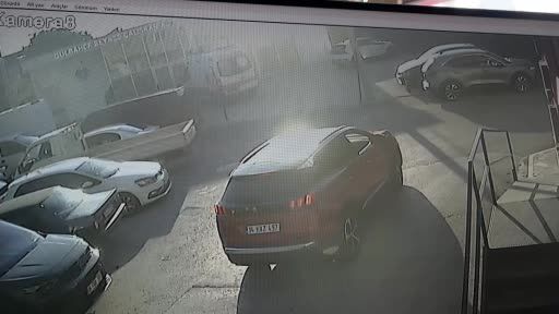 112 istasyonunda çöp tartışması kavgaya döndü