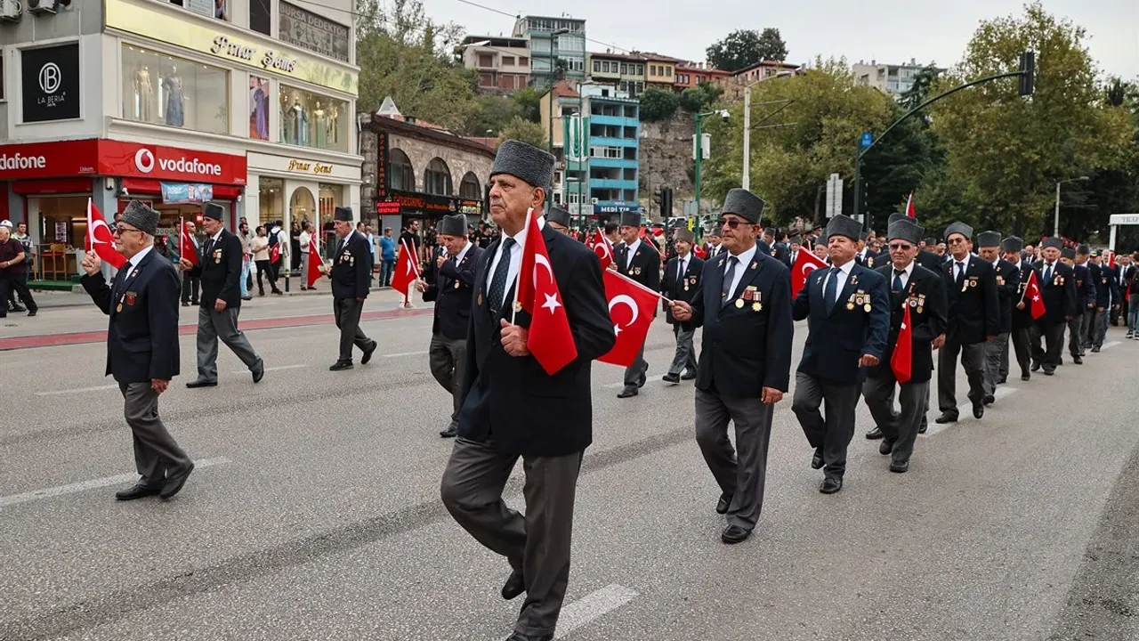 Bursa’nın düşman işgalinden kurtuluşunun 104. Yılı kutlanıyor