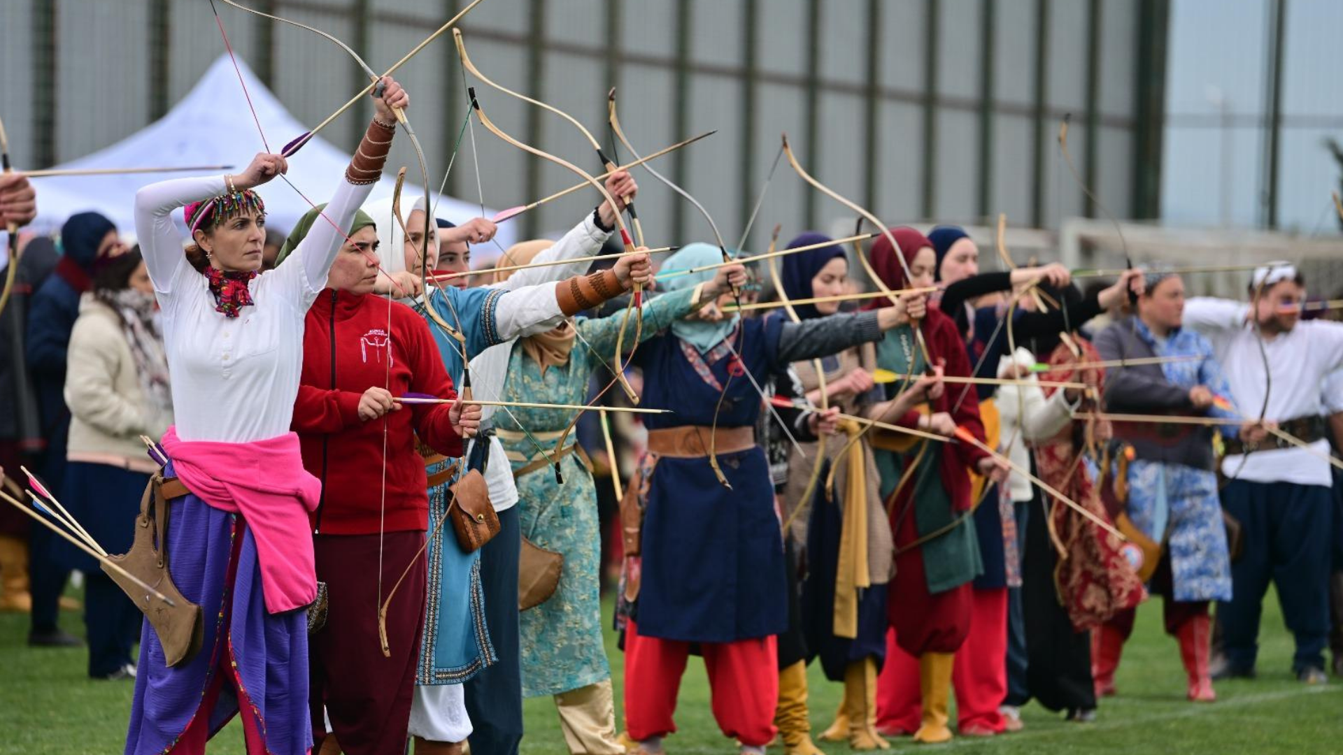 Bursa’da oklar şampiyonluk için atılıyor! 202 sporcu sahada