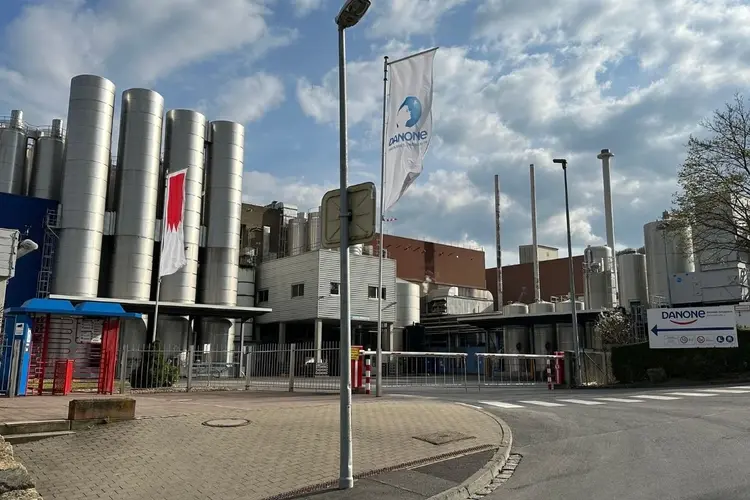 Bursa Da Dev Tesisleri Bulunan Danone Den Flas Karar Sirma Hayat Ve Akmina 1792669149 216 Large