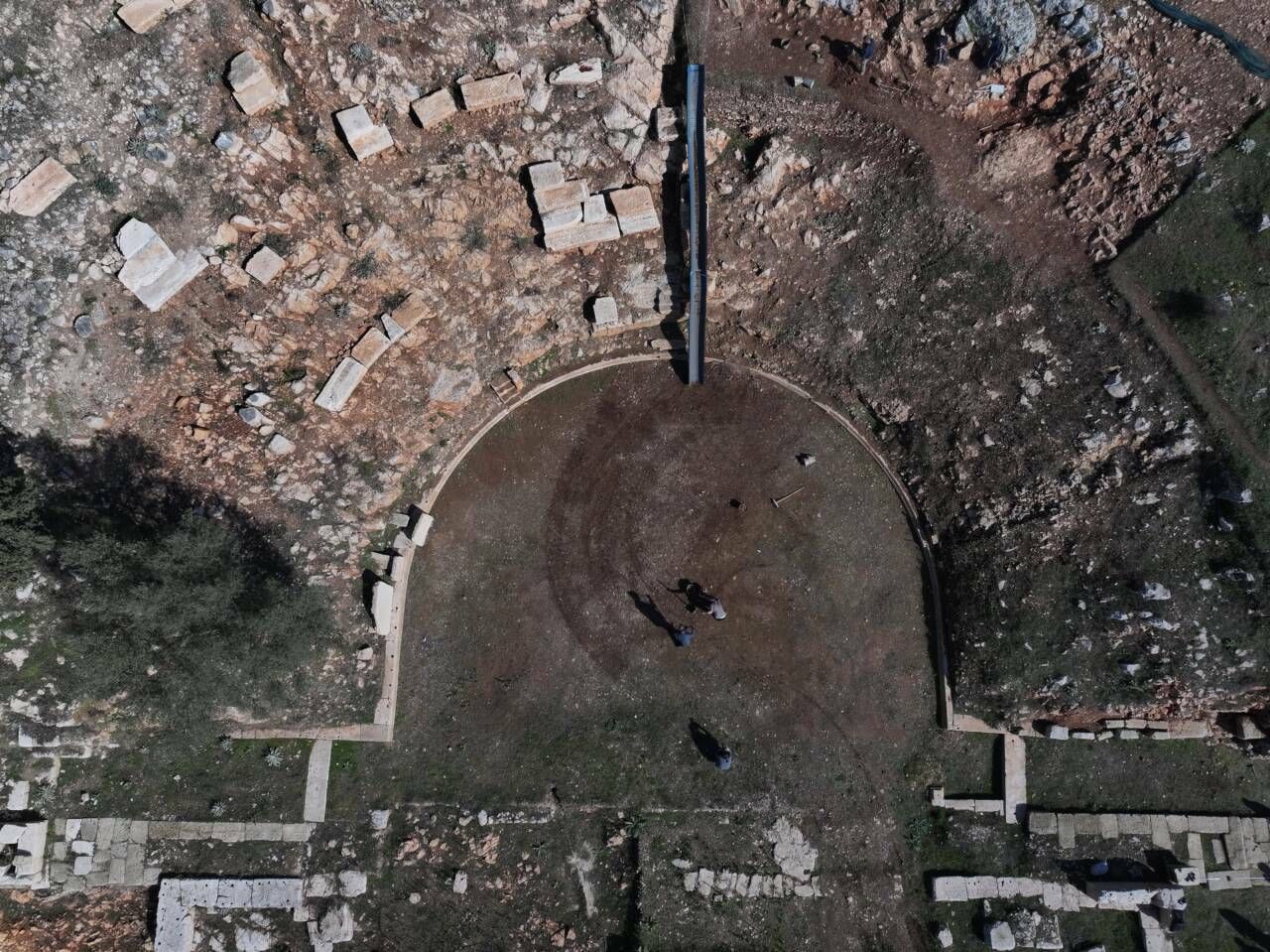 Bursanin Tarihi Mahallesinde Gizemli Mezar D2651F7Fb1E7