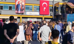 Bursa'da öğrenciler için ders zili çaldı