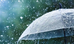 Meteoroloji ve AKOM’dan Uyarı: Şiddetli Yağış ve Fırtına Geliyor