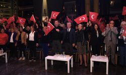 Atatürk’ün Bursa’ya gelişinin 103’üncü yıl dönümü Osmangazi’de muhteşem gösteriyle kutlandı