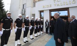 Cumhurbaşkanı Erdoğan, Rize Valiliğini ziyaret etti