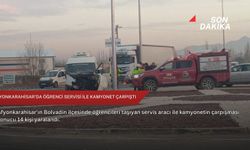 Afyonkarahisar'da öğrenci servisi ile kamyonet çarpıştı