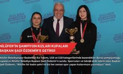 Nilüfer’in şampiyon kızları kupaları Başkan Şadi Özdemir’e getirdi