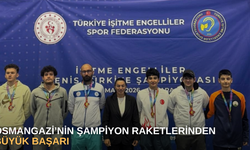 Osmangazi’nin şampiyon raketlerinden büyük başarı