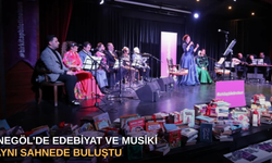 İnegöl’de edebiyat ve musiki aynı sahnede buluştu