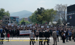 Savunmaya sıkılan kurşun, adaleti hedef aldı: Bursa’da avukatlar şiddete karşı tek ses!
