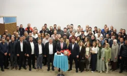 Yenişehir Belediyesi’nde bayramlaşmada duygusal sürpriz