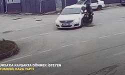 Bursa'da kavşakta dönmek isteyen otomobil kaza yaptı