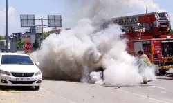 Bursa’da korku dolu anlar! Seyir halindeki otomobil alevlere teslim oldu