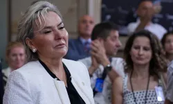 CHP’den istifa eden Nimet Özdemir, AK Parti Grup toplantısı’nda!