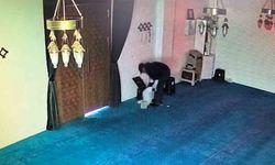 Camiye girdi, 100 bin lira çaldı!