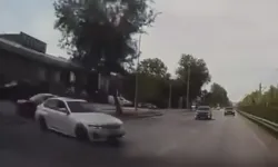 Bursa'da bir sürücü makas attı, kazaya sebep oldu