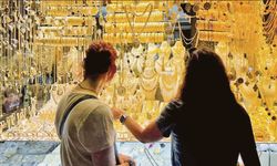 Gram altın 7 bin TL'nin altına indi