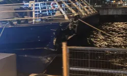 Mudanya'da iskeleye yanaşmak isteyen İDO iskeleye çarptı