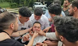 Bursa'da düğün geleneği yüzünden 200 metrelik yolu 4 saatte geçti