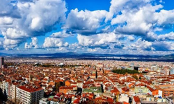 Bursa'da sıcak hava ve rüzgar gün boyu etkili olacak!