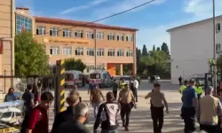 Turgutlu’da okul önünde silahlı saldırı! Öğrenciler yaralandı