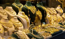 Altın için 5 bin dolar tahmini! Piyasada gözler Fed kararında