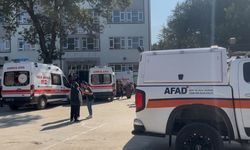 Bursa’daki ortaokulda panik! AFAD ve itfaiye ekipleri harekete geçti