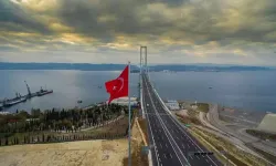 Osmangazi Köprüsü’nde 117 bin 537 araç geçişi ile rekor kırıldı