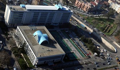 İBB'ye yönelik yeni yolsuzluk soruşturmasında 20 gözaltı