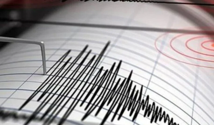 Sarsıntı paniğe neden oldu… 4.9 büyüklüğündeki deprem korkuttu