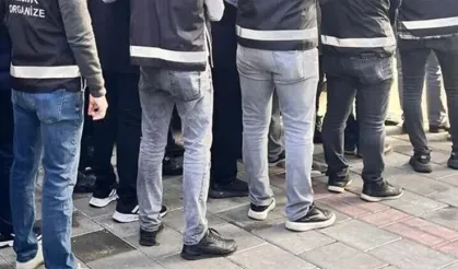 FETÖ'nün bilişim hücresine şafak baskını düzenlendi