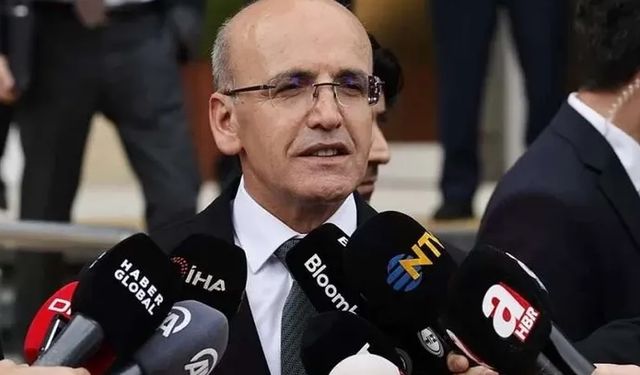 Bakan Şimşek: Cari açıkta önemli mesafe kat edildi