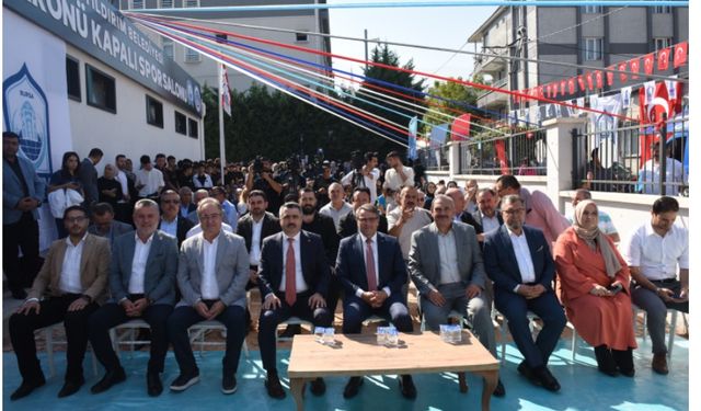 Çınarönü Kapalı Spor Salonu açıldı