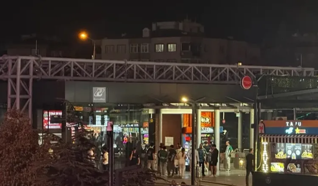 Bursaspor maçı sonrası metroda büyük yoğunluk