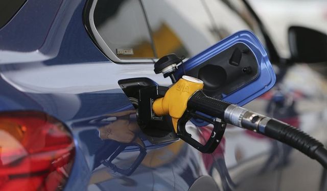 Benzine Zam Yolda: Pompaya Yansıyacak! İşte Güncel Akaryakıt Fiyatları
