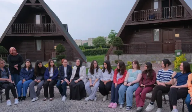 TÜBİTAK Bilim Kampı İnegöl’de başladı: Gençler bilimle buluştu