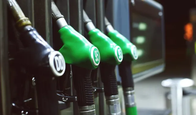 Akaryakıtta güncel fiyatlar belli oldu! Benzin, motorin ve LPG ne kadar?  (8 Ağustos 2026)