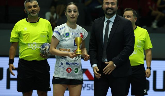 Bursa Büyükşehir Belediyespor hentbol takımı adını finale yazdırdı