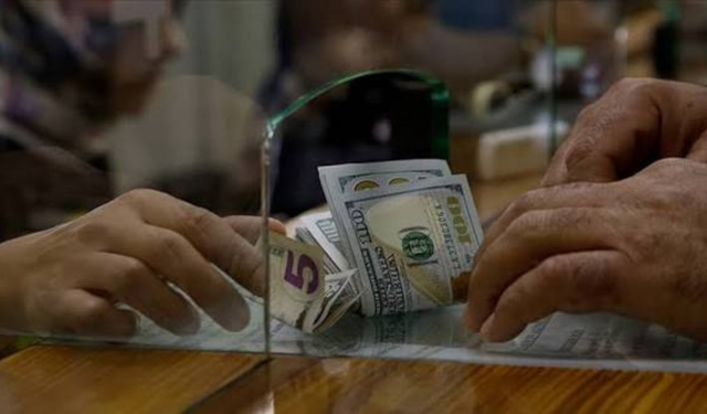 Dolar ve Euro'da Sakin Seyir Sürüyor