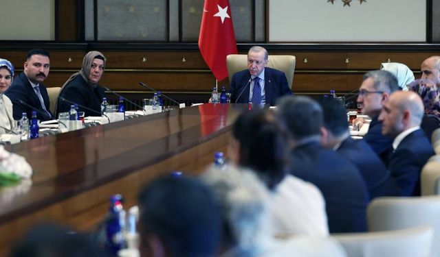 Cumhurbaşkanı Erdoğan şehit aileleri ve gazileri kabul etti