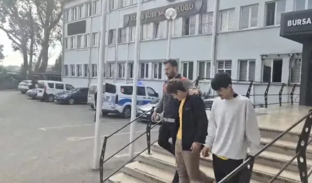 Bursa’da kadının telefonunu kapkaçla çaldılar! 48 saatlik inceleme yakalattı