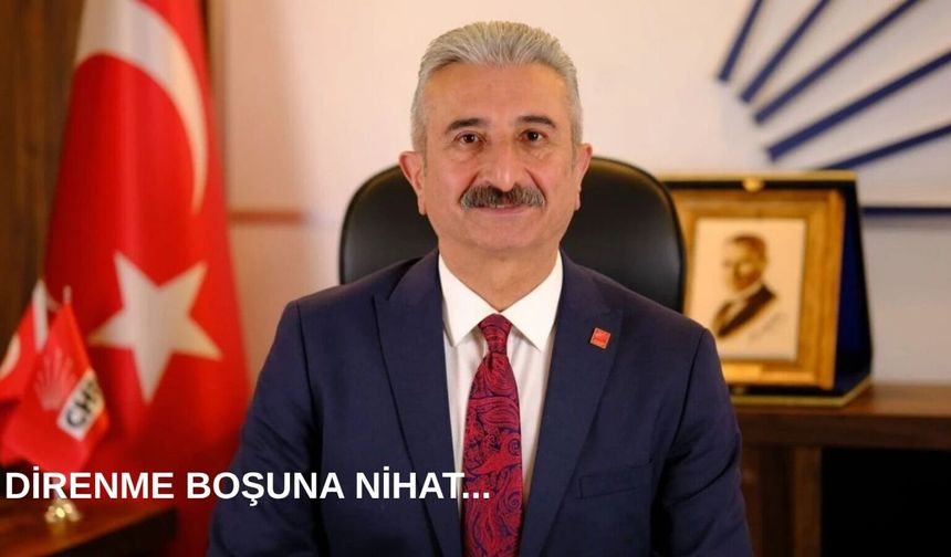 CHP Bursa İl Binası’nda hareketli saatler: Yeşiltaş binayı boşaltıyor