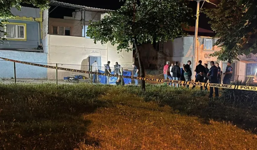 Bursa’da kanlı infaz! Sokak ortasında karı kocayı kurşuna dizdi